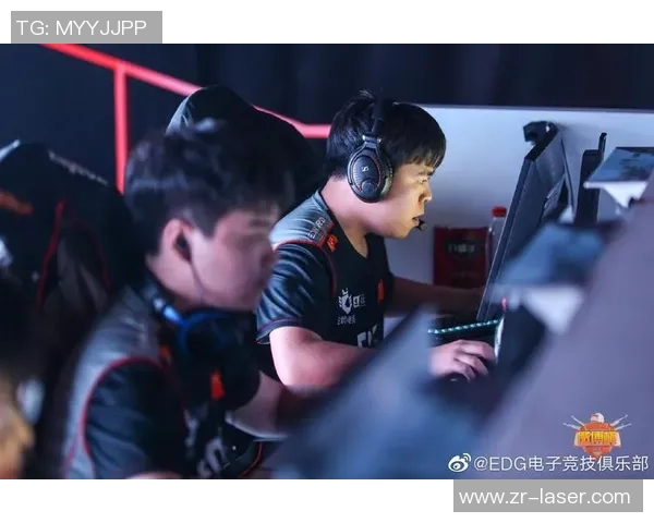 EDG在精英赛积分榜上以81分稳居第一展现强大实力实时数据