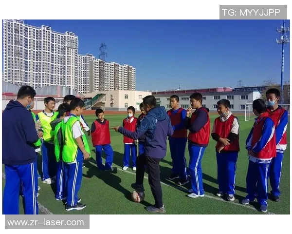 职业联赛特别报道V5逆袭之旅揭秘团队拼搏与战术创新的成功之道实时数据